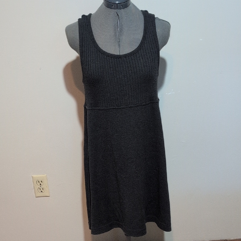GAP Dark Gray Sleeveless Tank Top